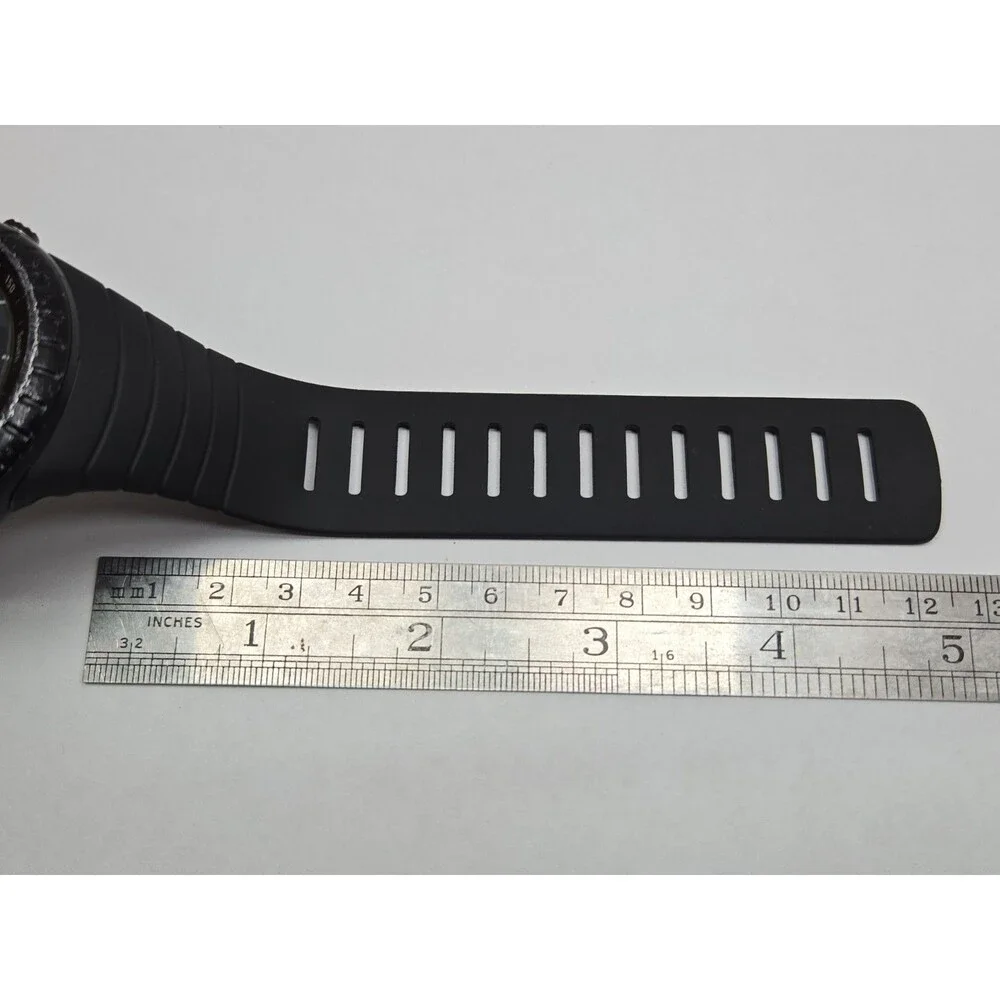 Suunto Core All Black Mens Digital Watch Altimeter Barometer Compass New Battery